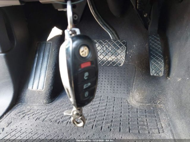 2012 VOLKSWAGEN TOUAREG WVGFF9BPXCD005447 Photo 10