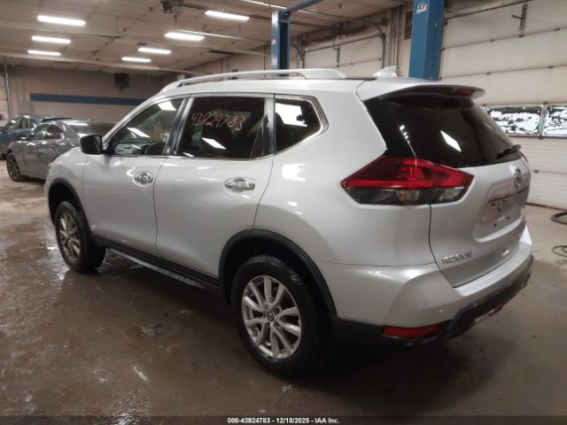 2019 NISSAN ROGUE KNMAT2MV8KP531048 Photo 2