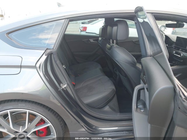 WAUFACF55SA016233 Audi A5 Sportback Premium Plus 45 Tfsi S Line Quattro S Tronic