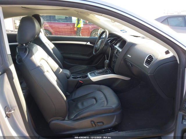 2011 AUDI A5 WAUCFAFR4BA008961 Photo 4