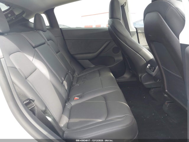 2020 TESLA MODEL Y 5YJYGDEE7LF011142 Photo 7