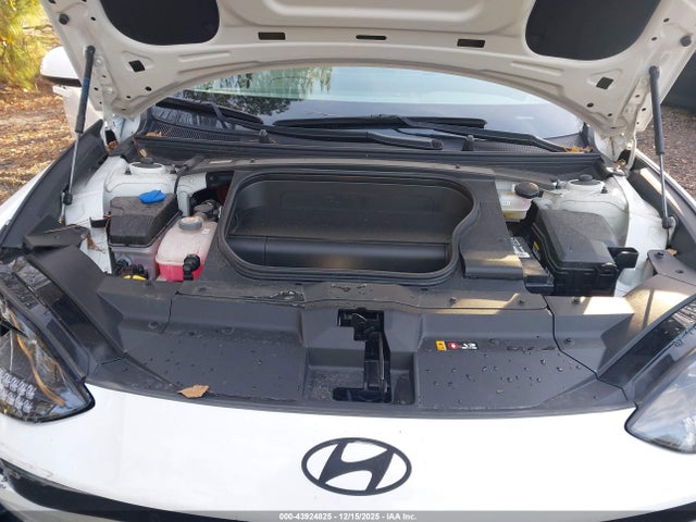 2023 HYUNDAI IONIQ 6 KMHM34AC1PA020086 Photo 9