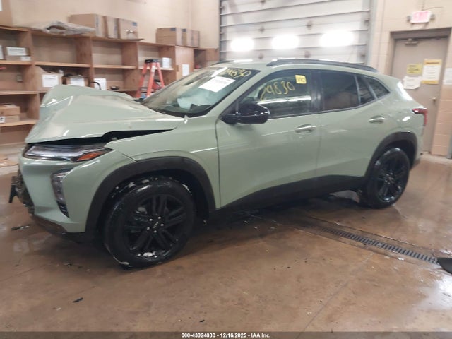 2025 CHEVROLET TRAX KL77LKEP1SC082438 Photo 1