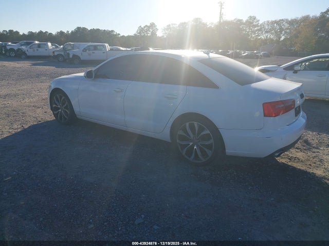 2013 AUDI A6 WAUGFAFC4DN026871 Photo 2