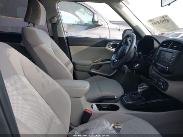 2020 KIA SOUL KNDJ23AU8L7728257 Photo 4