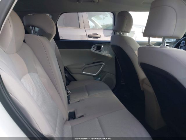 2020 KIA SOUL KNDJ23AU8L7728257 Photo 7