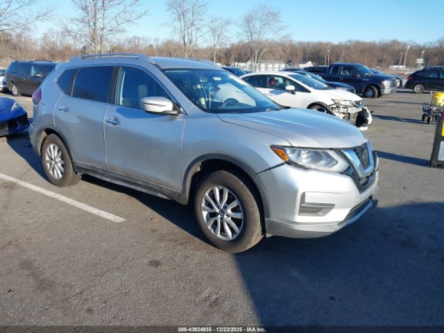 2018 NISSAN ROGUE KNMAT2MV3JP575831