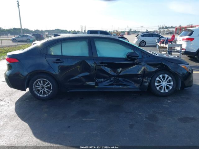 2022 TOYOTA COROLLA JTDEAMDE8NJ060786 Photo 4