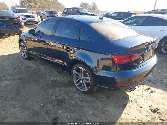 2020 AUDI A3 WAUAUGFF5LA101012 Photo 2