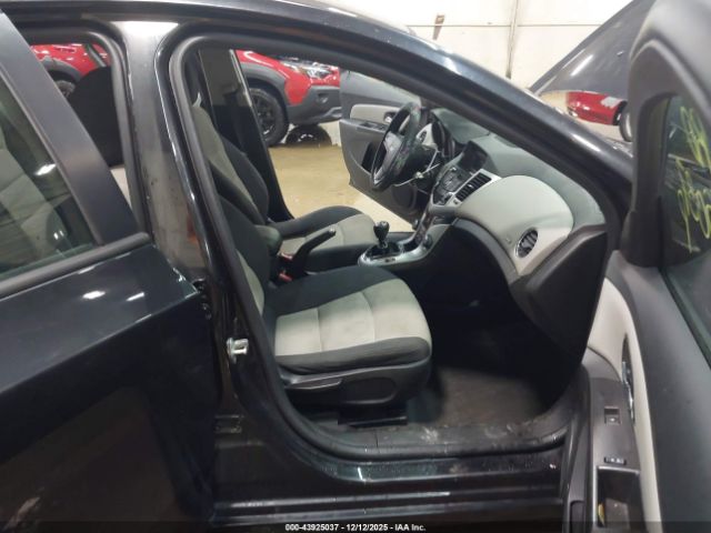 2016 CHEVROLET CRUZE LIMITED 1G1PB5SG4G7215164 Photo 4