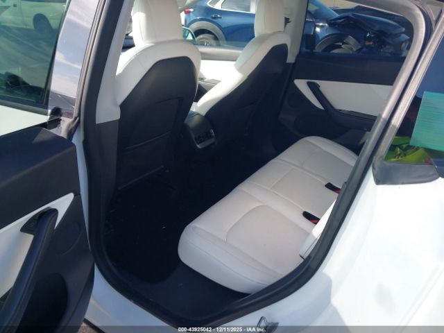 2021 TESLA MODEL Y 5YJYGDEE1MF089823 Photo 7