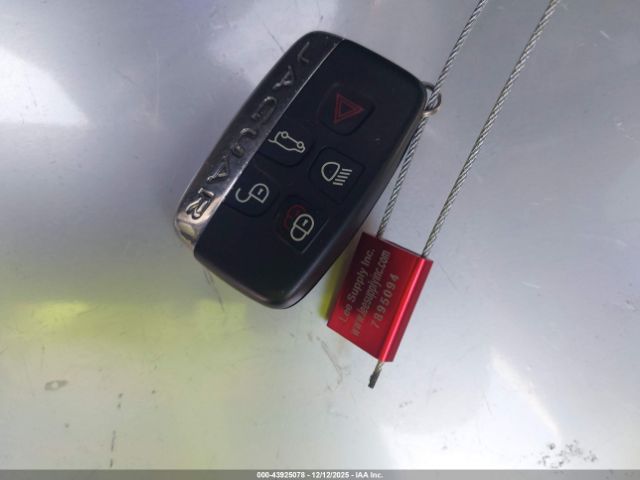 2020 JAGUAR F-PACE SADCK2GX3LA632029 Photo 10