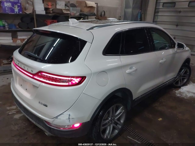 2015 LINCOLN MKC 5LMTJ2AH3FUJ20203 Photo 3