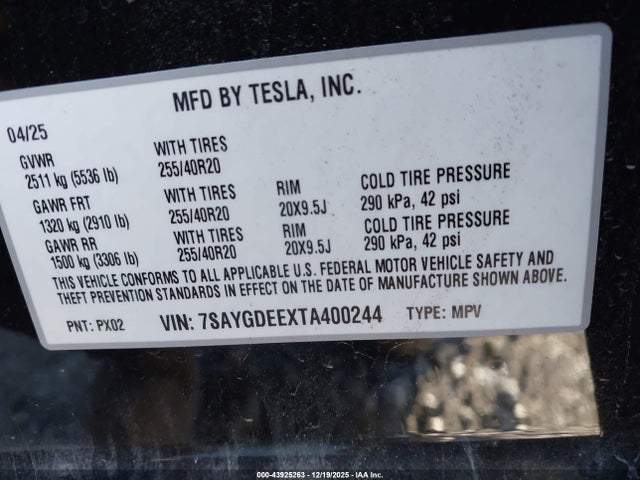 2026 TESLA MODEL Y 7SAYGDEEXTA400244 Photo 8