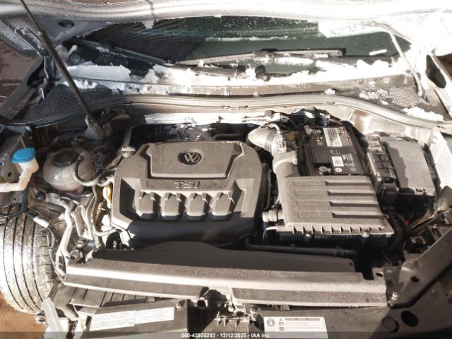 2020 VOLKSWAGEN TIGUAN 3VV4B7AX7LM111891 Photo 9