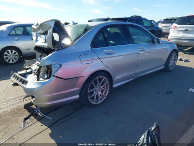 2011 MERCEDES-BENZ C 300 WDDGF8BB0BR149099 Photo 3