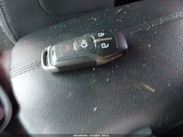 2017 FORD MUSTANG 1FA6P8CF6H5270374 Photo 10