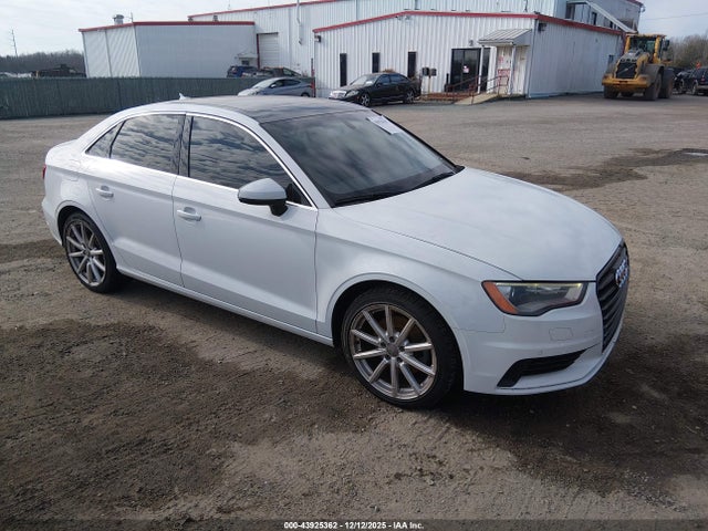 2015 AUDI A3 WAUBFGFF2F1118899 Photo 0