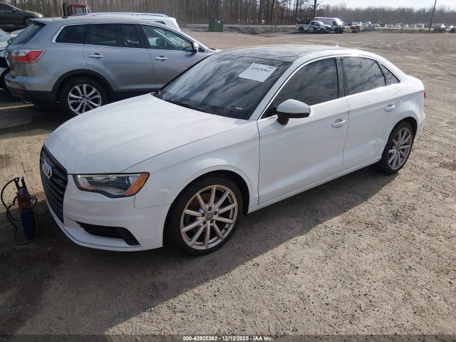 2015 AUDI A3 WAUBFGFF2F1118899 Photo 1