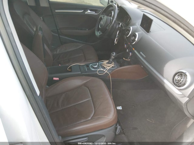 2015 AUDI A3 WAUBFGFF2F1118899 Photo 4