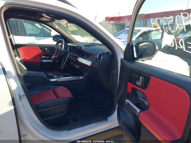 2020 MERCEDES-BENZ GLB 250 W1N4M4HB6LW021951 Photo 4