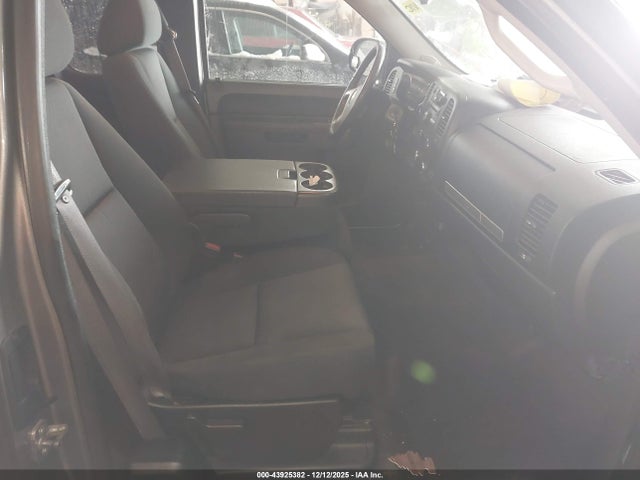 2012 CHEVROLET SILVERADO 1500 1GCRKSE78CZ229044 Photo 4