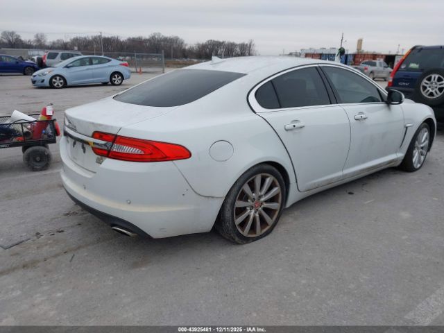 2014 JAGUAR XF SAJWJ0EF4E8U18124 Photo 3