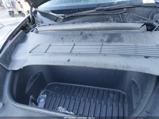 2023 TESLA MODEL Y 7SAYGDEF3PF785339 Photo 9