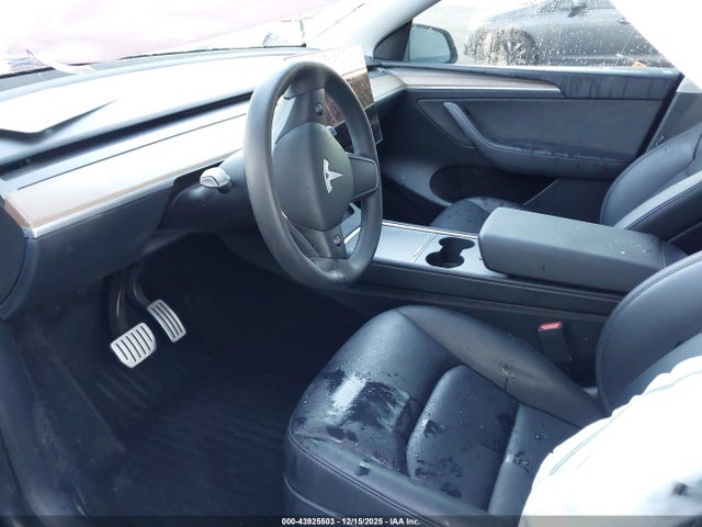 2023 TESLA MODEL Y 7SAYGDEF3PF785339 Photo 4