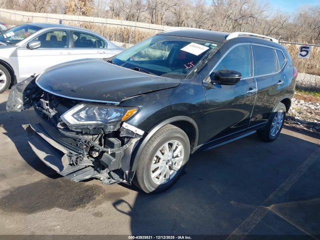 Nissan ROGUE SV 2019 5N1AT2MV2KC770632 Image 2