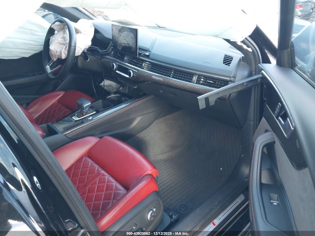 2021 AUDI S4 WAUB4AF4XMA064797 Photo 4