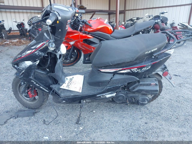 Tztc Scooter 2025 HZ2TBCNF2S1012574 Image 13