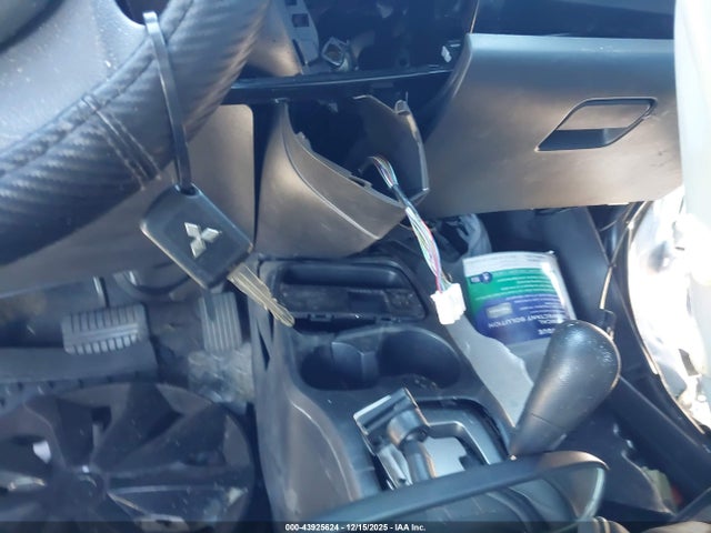 2022 MITSUBISHI MIRAGE ML32AUHJ2NH004878 Photo 10