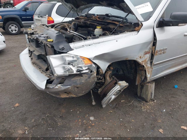 Aukcja sprzedaży 2017 Ram 1500 Lone Star  4x2 5'7 Box, vin: 3C6RR6LT8HG563625, numer aukcji: 43925639
