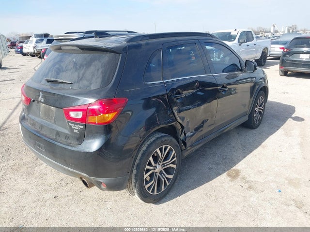2017 MITSUBISHI OUTLANDER SPORT JA4AP4AW1HZ069954 Photo 3