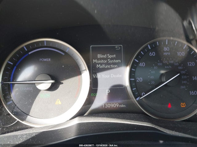 Lexus ES 300H 2017 JTHBW1GG2H2154420 Image 7