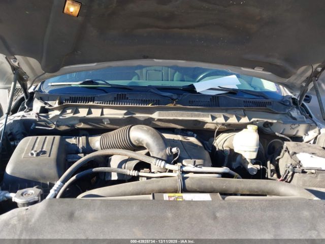 2014 RAM 1500 1C6RR6LT1ES180176 Photo 9