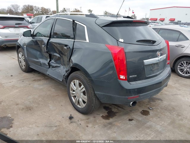 2016 CADILLAC SRX 3GYFNBE30GS534025 Photo 2