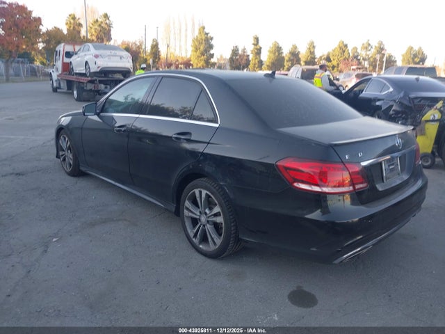 Mercedes-Benz E 350 2015 WDDHF5KB3FB111707 Image 3
