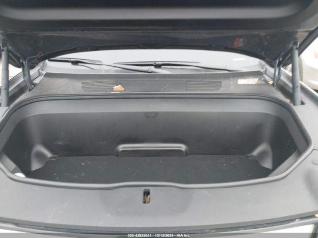 2023 RIVIAN R1T 7FCTGBAA3PN028412 Photo 9