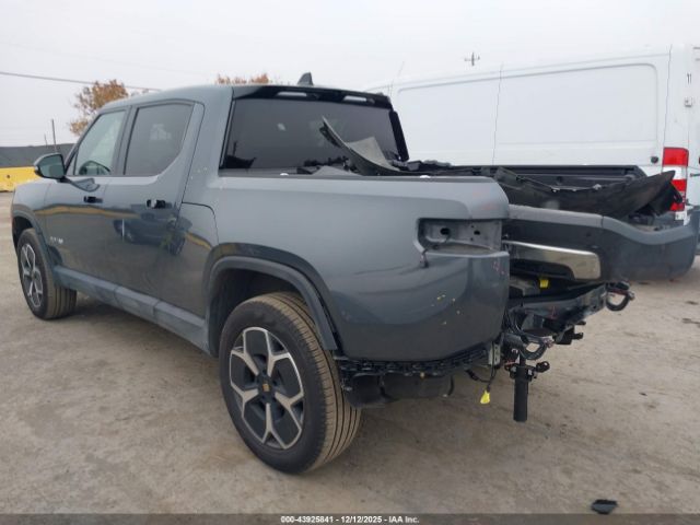 2023 RIVIAN R1T 7FCTGBAA3PN028412 Photo 2