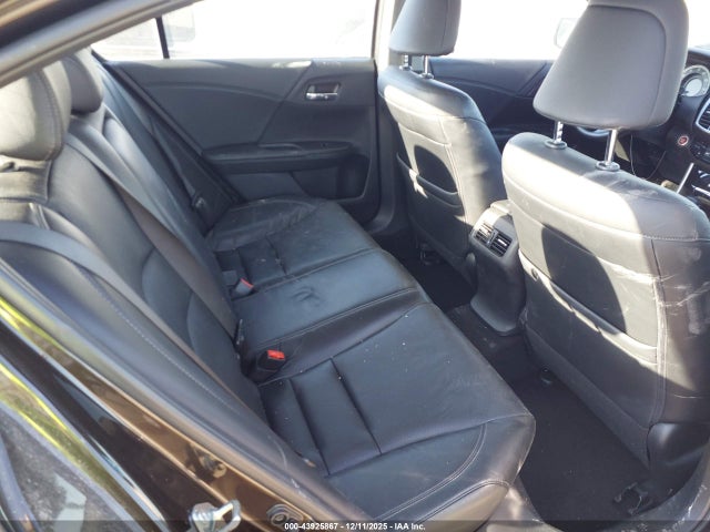 1HGCR2F81HA037528 Honda k24w1