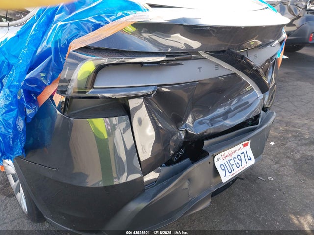 7SAYGDED1TF383053 Tesla Model Y Rwd