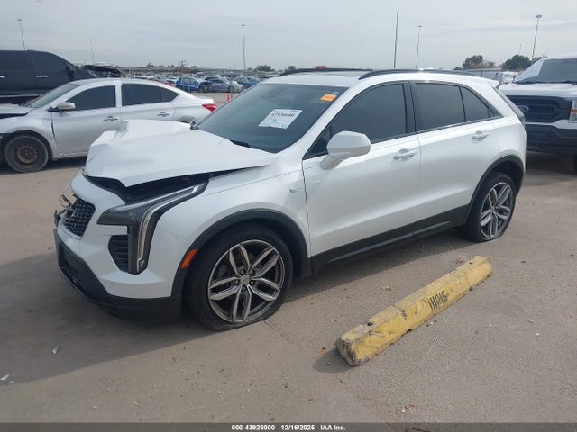 2020 CADILLAC XT4 1GYFZER45LF024308 Photo 1