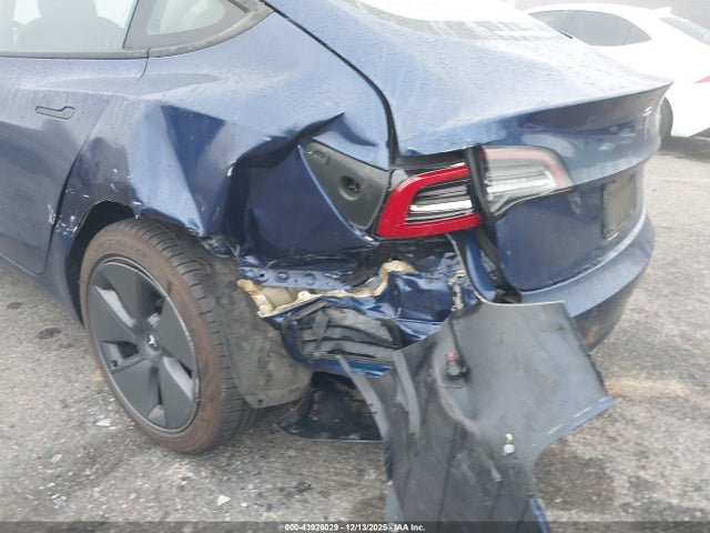 2021 TESLA MODEL 3 5YJ3E1EB7MF875775 Photo 5