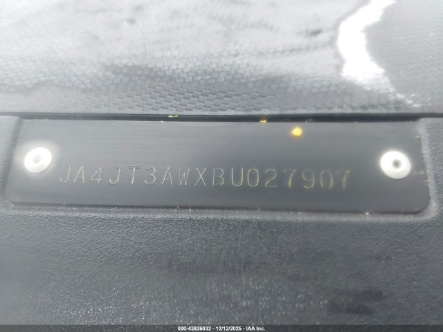 2011 MITSUBISHI OUTLANDER JA4JT3AWXBU027907 Photo 8