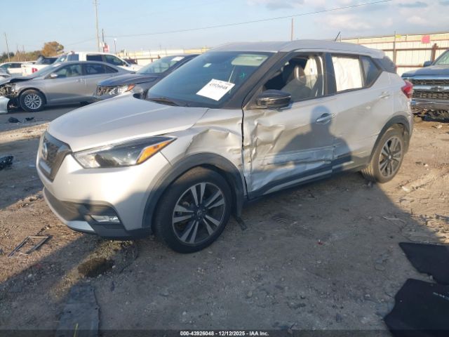 2019 NISSAN KICKS 3N1CP5CU1KL543130 Photo 1