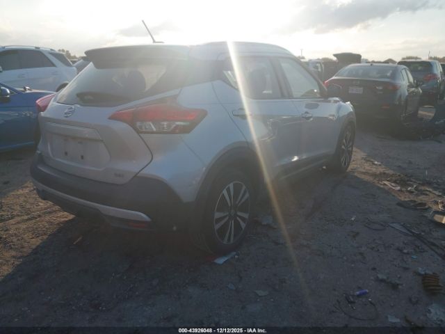 2019 NISSAN KICKS 3N1CP5CU1KL543130 Photo 3