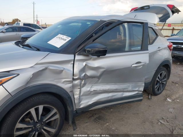2019 NISSAN KICKS 3N1CP5CU1KL543130 Photo 5