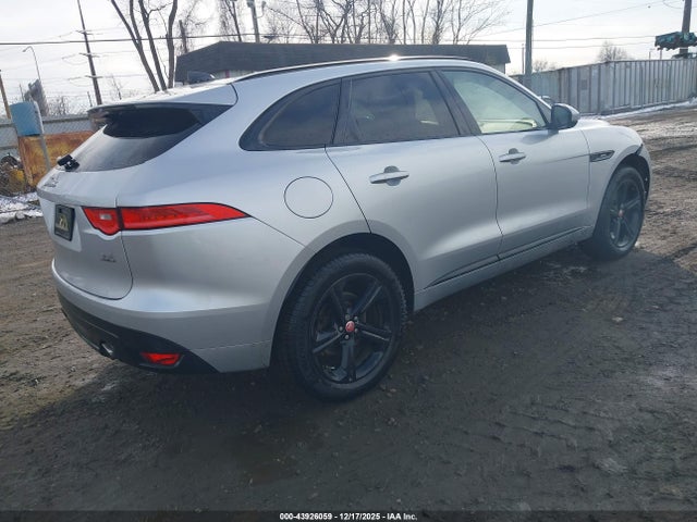 2017 JAGUAR F-PACE SADCL2BV9HA499755 Photo 3